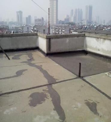 北安漏水维修 楼顶漏水是什么原因，楼顶漏水维修方法是什么?